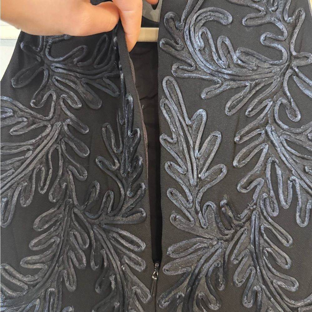 Carmen Marc Valvo vintage Black Maxi Dress with high neck collar and vine detail - Picture 6 of 7